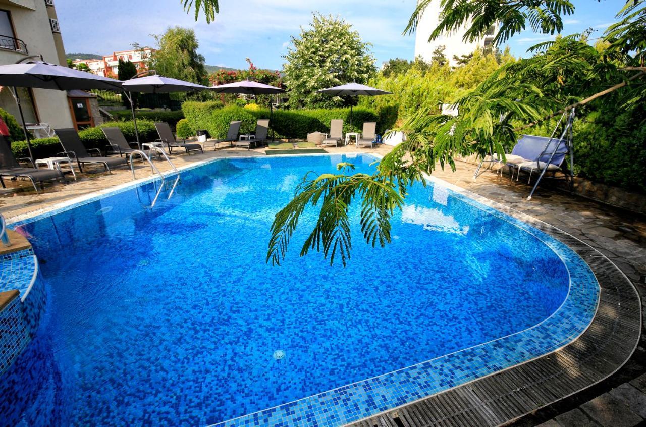 Stayinn Rainbow Houses Beachfront By Asteri Hotels Sunny Beach Dış mekan fotoğraf