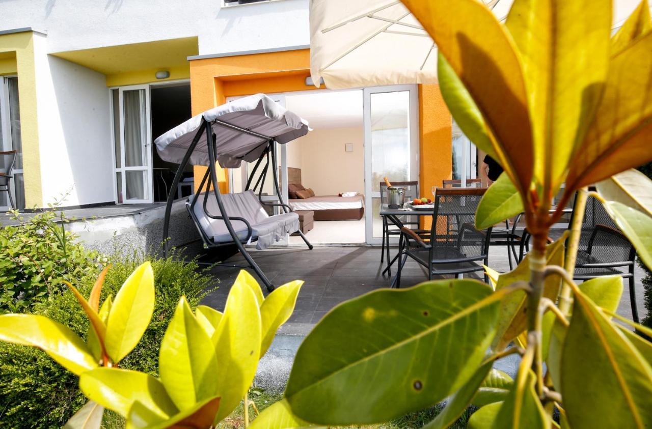 Stayinn Rainbow Houses Beachfront By Asteri Hotels Sunny Beach Dış mekan fotoğraf