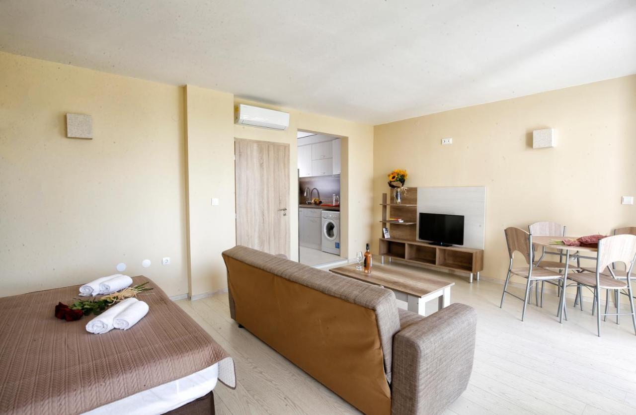 Stayinn Rainbow Houses Beachfront By Asteri Hotels Sunny Beach Dış mekan fotoğraf