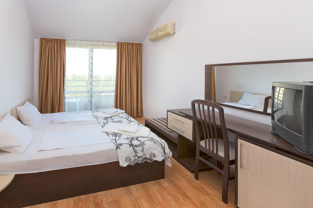 Stayinn Rainbow Houses Beachfront By Asteri Hotels Sunny Beach Dış mekan fotoğraf